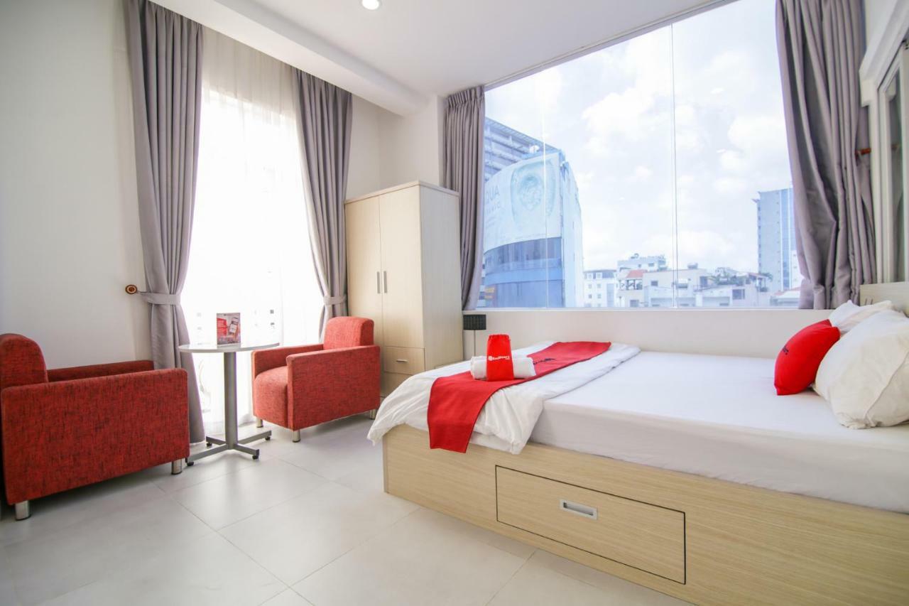Reddoorz Near Quan Khu 7 Stadium Hô Chi Minh-Ville Extérieur photo