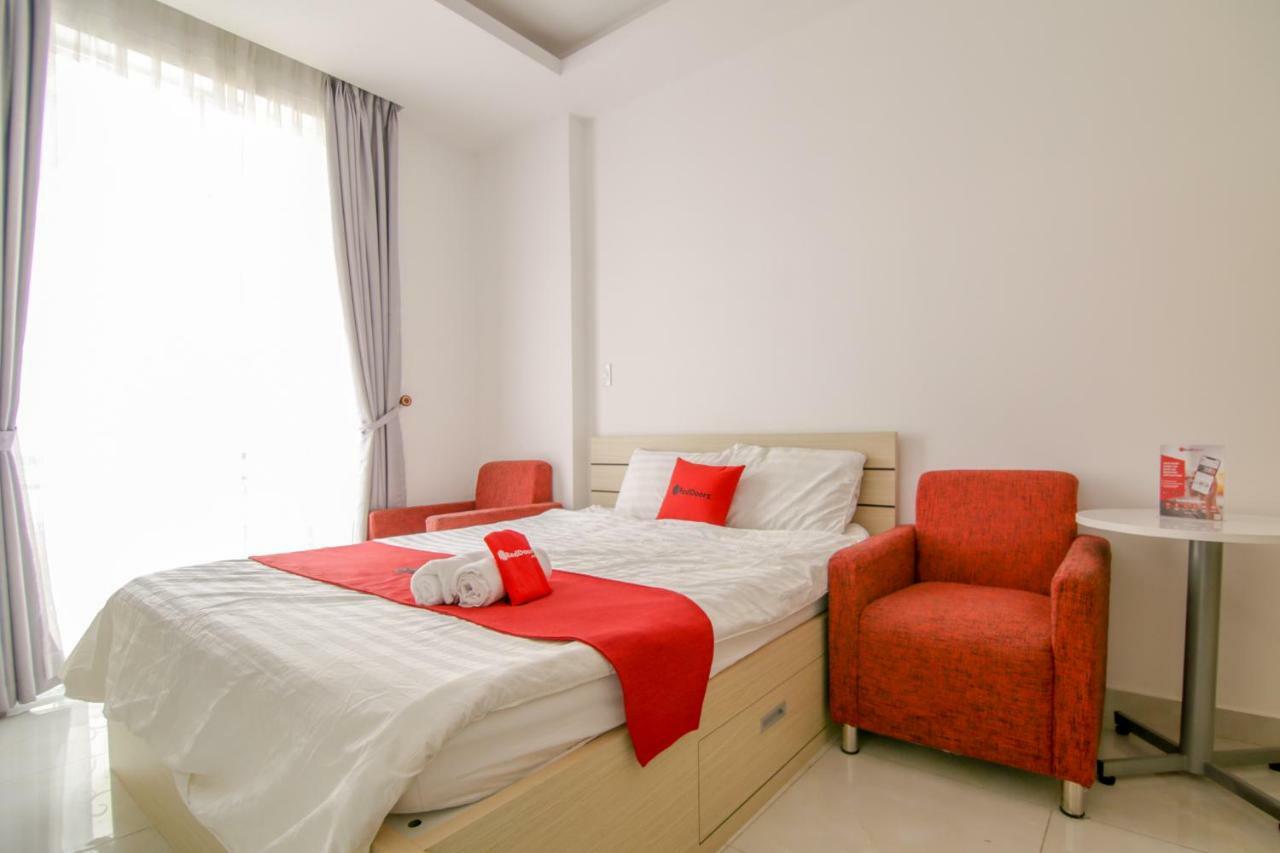 Reddoorz Near Quan Khu 7 Stadium Hô Chi Minh-Ville Extérieur photo
